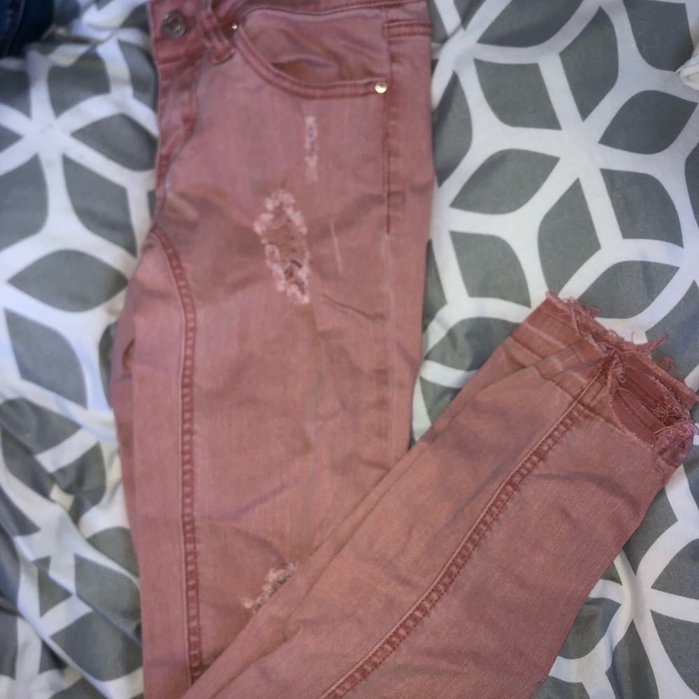 pink ripped jeans